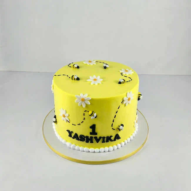 Little Bee Cake